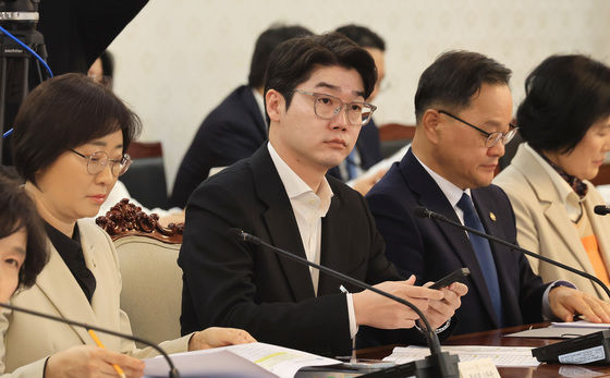 반려동물 정책위원회의 참석한 설채현 수의사