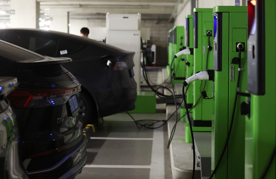 고유가에 전기차 판매 '역대 최다'