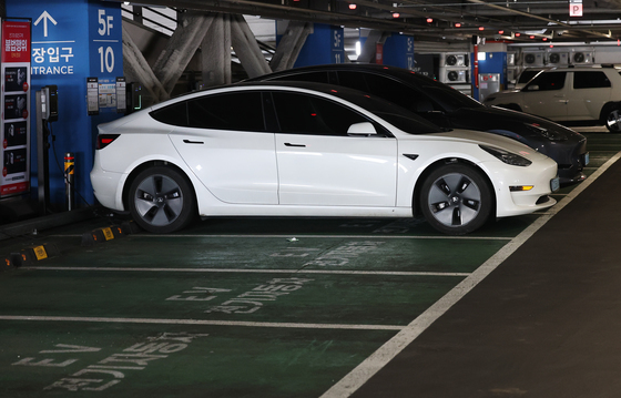 전기차 판매 첫 3만대 돌파 '역대 최다'