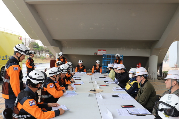 광주 북부소방서, 기아챔피언스필드서 불시 긴급구조훈련