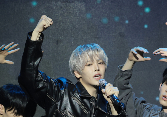 장한음, 중독성 있는 무대