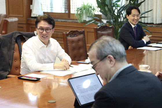 김총리 "중동발 경제 위기…비상경제체제 가동, 월드옥타 힘 모아달라"