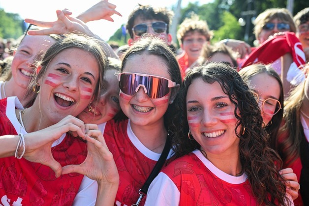 '4만명 출정식' 오스트리아…홍명보호, 멕시코 '원정 지옥' 간접 경험