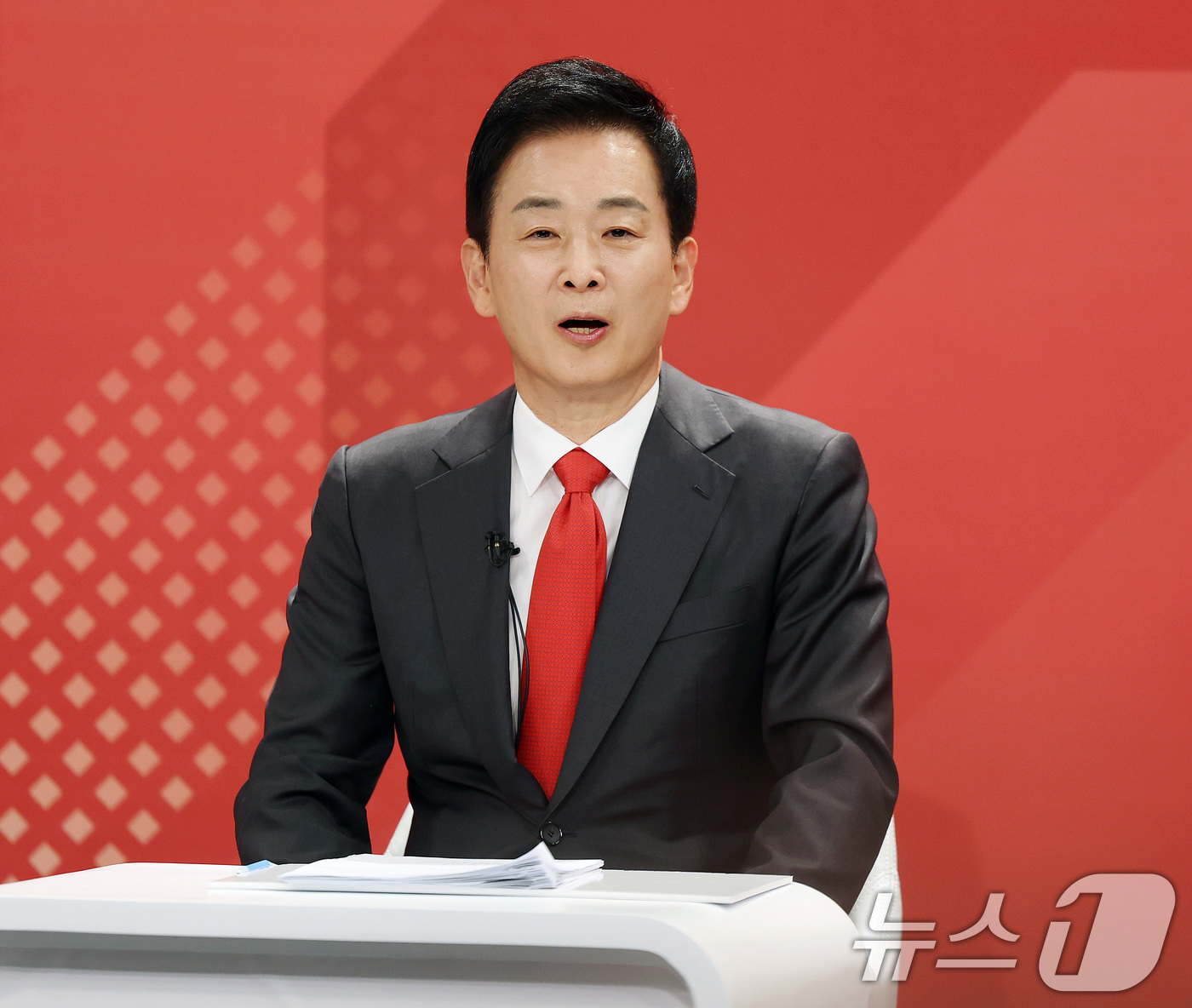 (대구=뉴스1) 공정식 기자 = 30일 오후 대구 수성구 TBC에서 열린 '국민의힘 대구시장 경선 후보 1차 비전 토론회'에서 유영하 후보가 발언하고 있다. 2026.3.30/뉴스 …