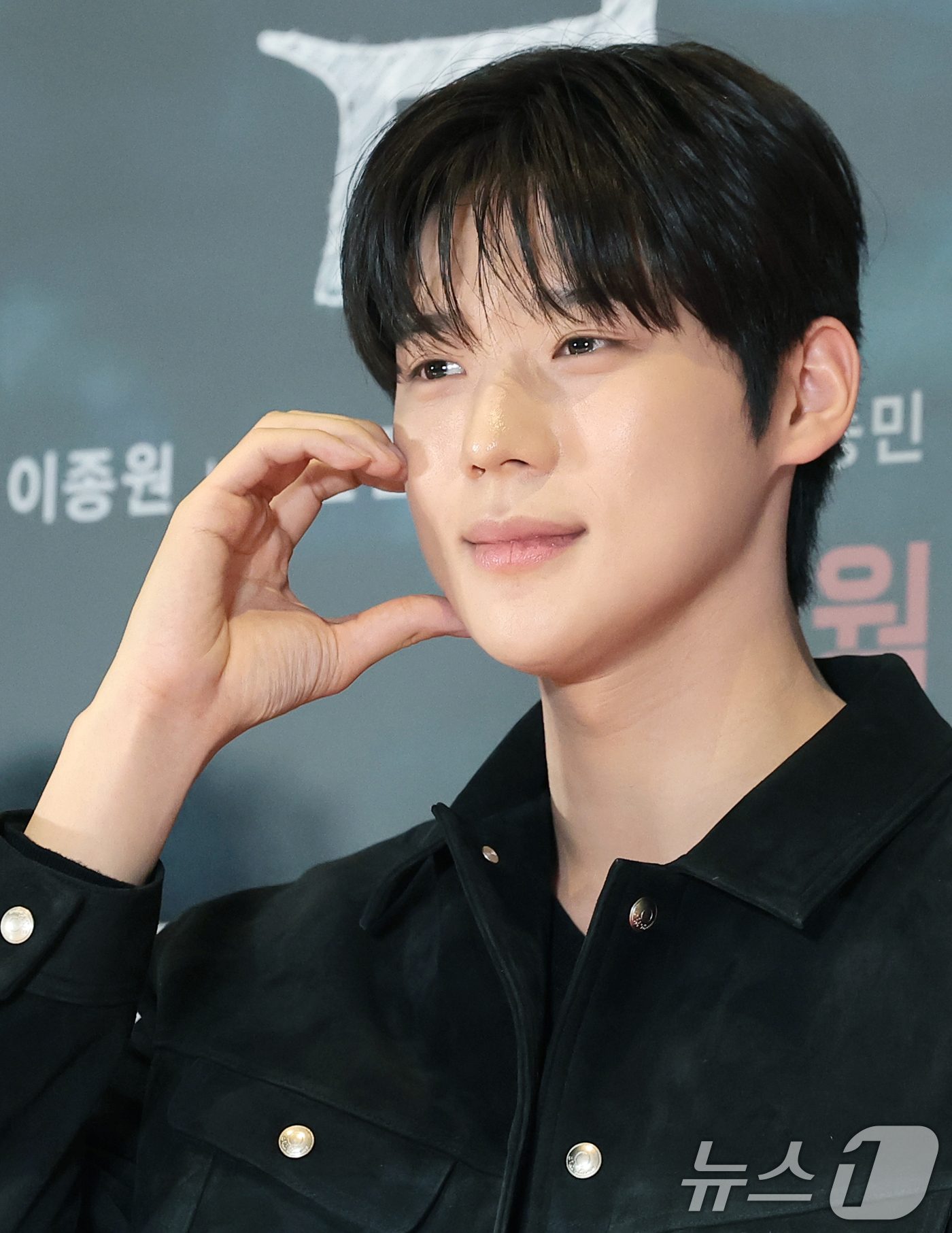 (서울=뉴스1) 권현진 기자 = 배우 문상민이 30일 서울 송파구 롯데시네마 월드타워점에서 열린 영화 ‘살목지’(감독 이상민) VIP 시사회에 참석해 포즈를 취하고 있다.‘살목지’ …