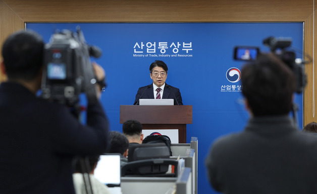 정부, '비축유 스와프' 오늘부터 두 달간 전격 시행…"원유 수급 대응"