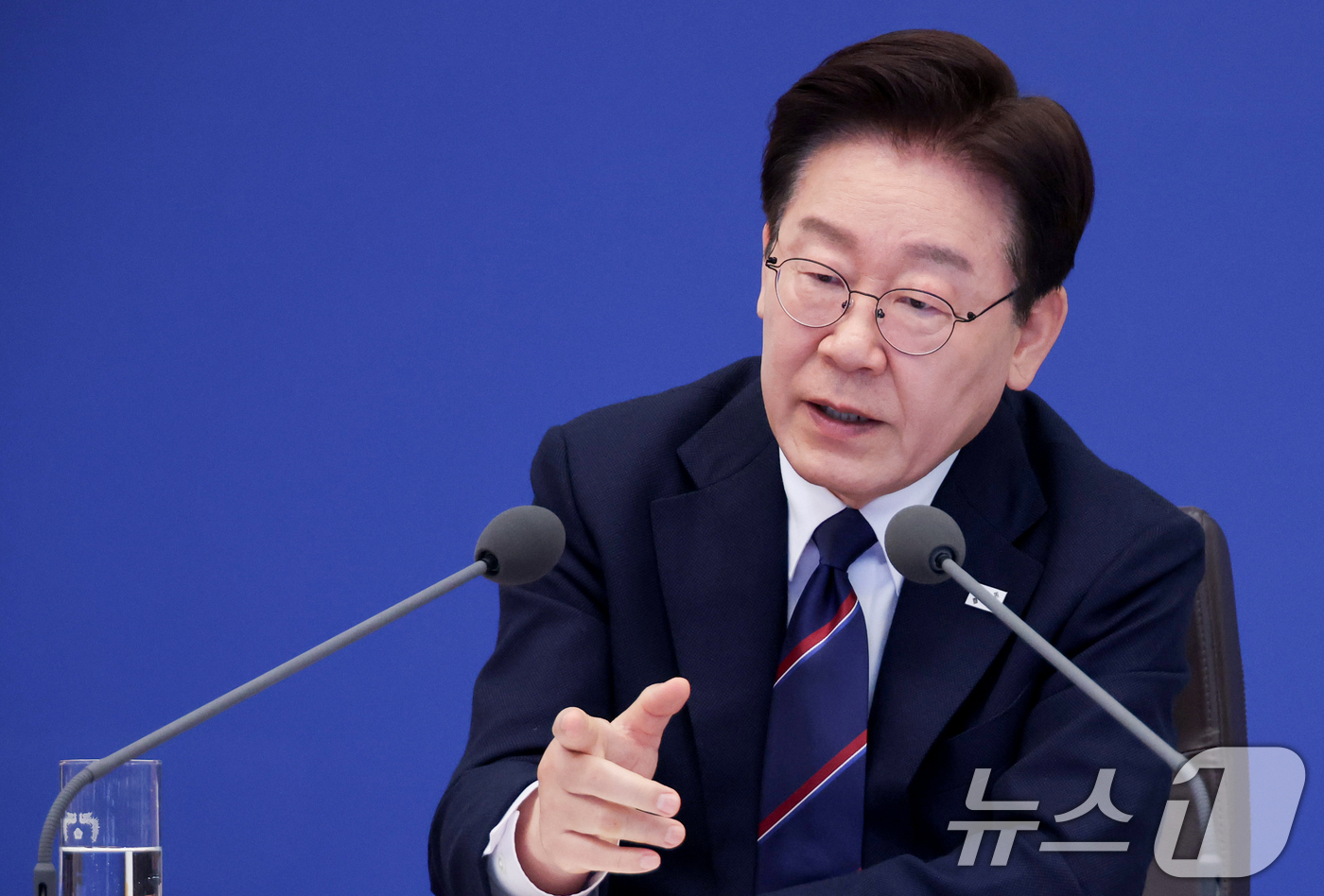 (서울=뉴스1) 이재명 기자 = 이재명 대통령이 31일 청와대에서 열린 국무회의에서 발언하고 있다. (청와대통신사진기자단) 2026.3.31/뉴스1