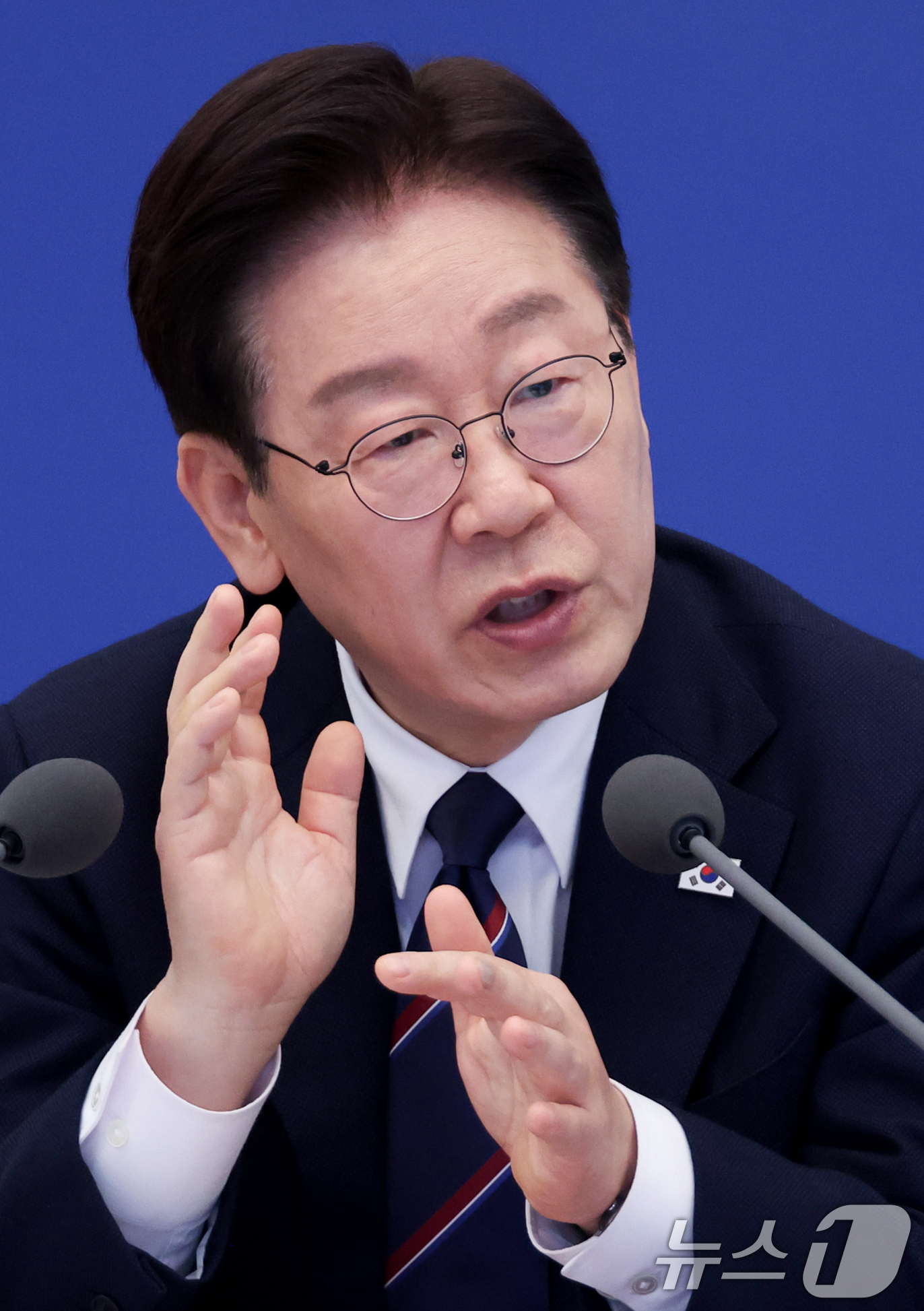 (서울=뉴스1) 이재명 기자 = 이재명 대통령이 31일 청와대에서 열린 국무회의에서 발언하고 있다. (청와대통신사진기자단) 2026.3.31/뉴스1