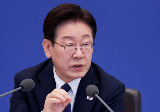 李대통령 "필요시 긴급재정경제명령 활용…비상입법 해서라도 해결"(종합)