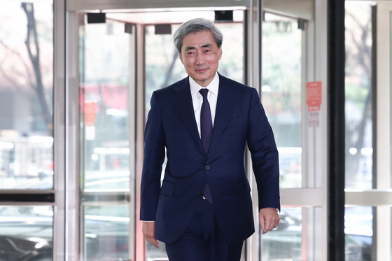 신현송, 재산 82억 신고…강남 아파트·英 국채 보유