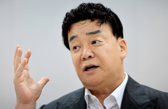 기자간담회 갖는 백종원 대표