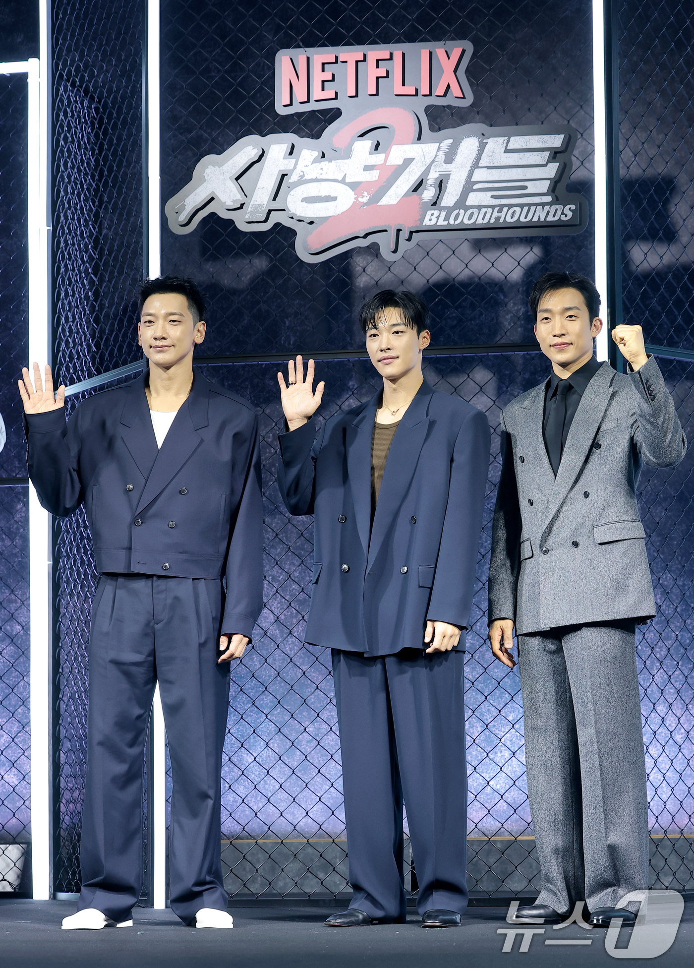 (서울=뉴스1) 권현진 기자 = 배우 정지훈(왼쪽부터)과 우도한, 이상이가 31일 오전 서울 중구 앰배서더 서울 풀만 호텔에서 열린 ‘사냥개들’ 시즌 2(극본 김주환/연출 김주환) …