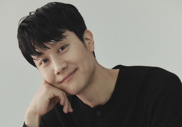 정우, BH엔터테인먼트와 8년 동행 마무리…"'짱구'까지 아낌없이 지원"