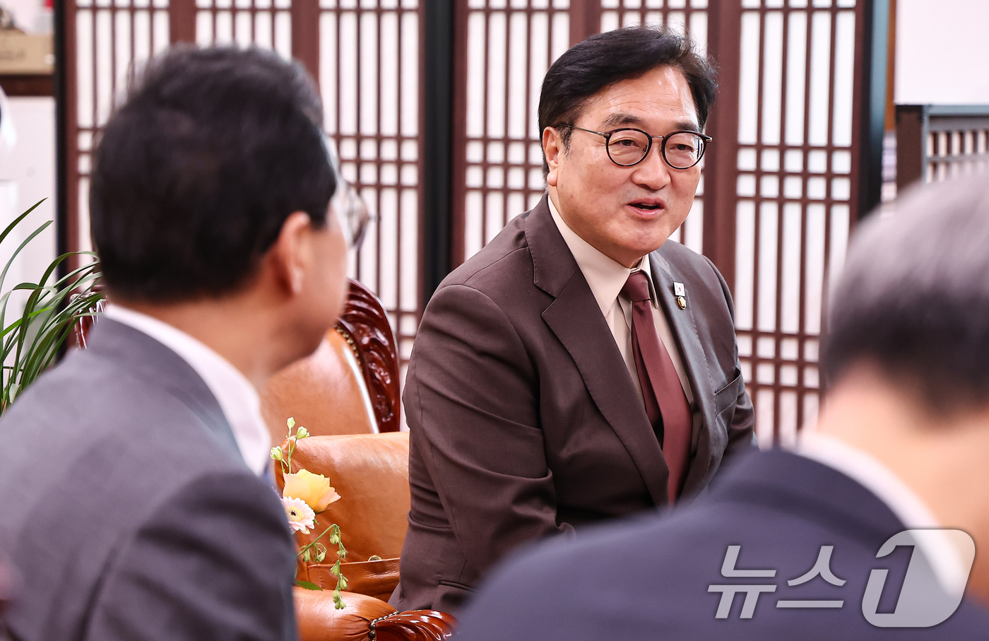 (서울=뉴스1) 김도우 기자 = 우원식 국회의장이 31일 서울 여의도 국회에서 박홍근 기획예산처 장관을 접견하고 있다. 2026.3.31/뉴스1