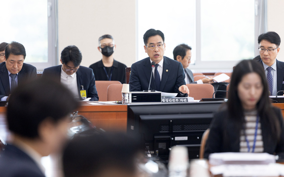 인사말하는 김민재 차관