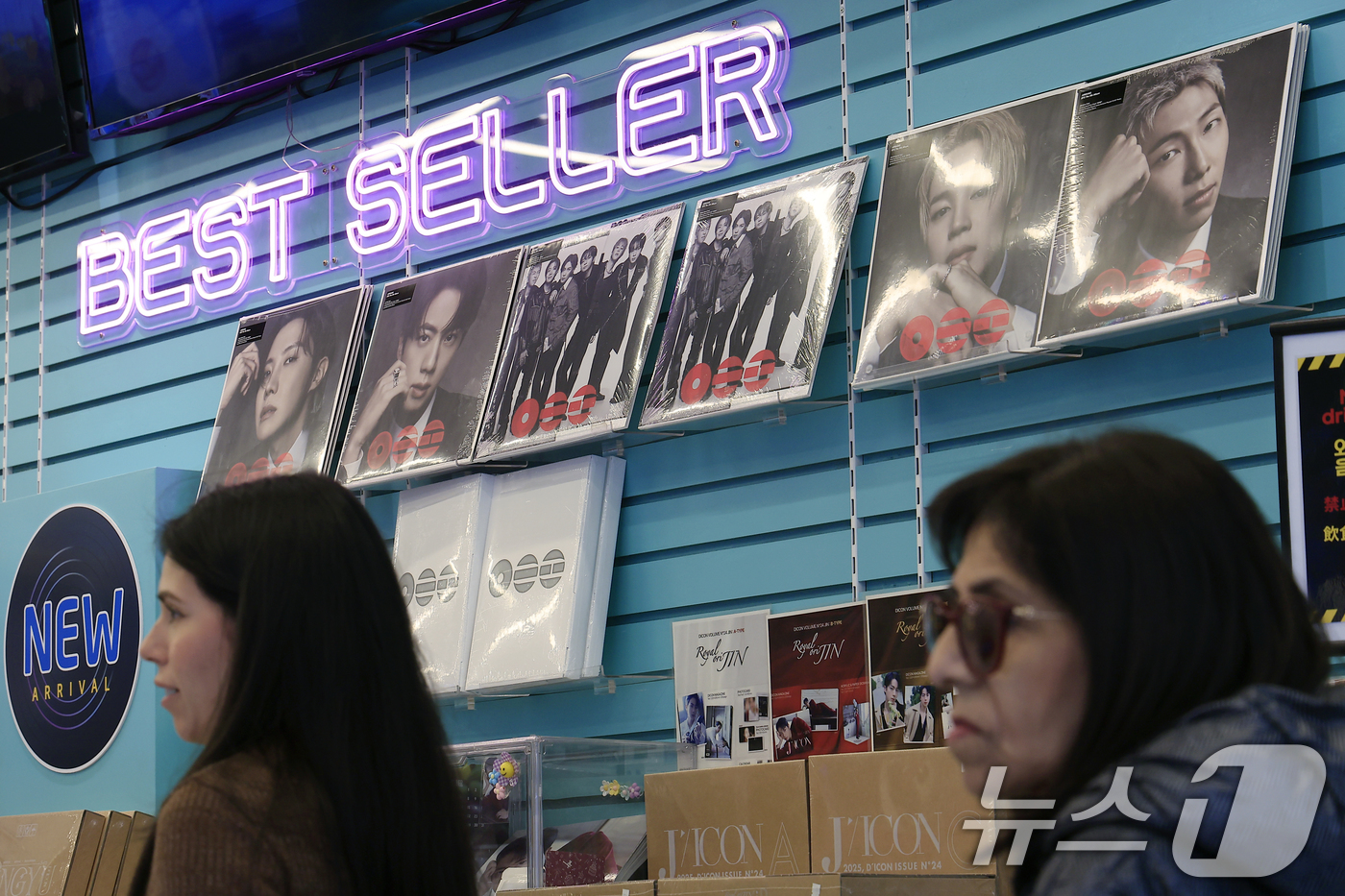 (서울=뉴스1) 박정호 기자 = 그룹 방탄소년단(BTS) 정규 5집 '아리랑'(ARIRANG) 타이틀곡 '스윔'(SWIM)이 빌보드 메인 싱글 차트인 '핫 100'(Hot 100) …