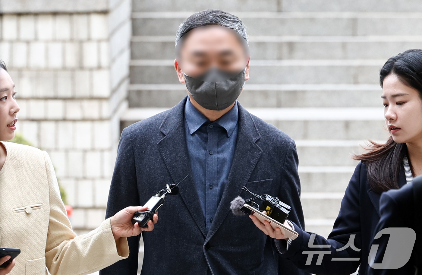 (서울=뉴스1) 최지환 기자 = 10조 원대 전분 및 당류(전분당) 가격 담합 의혹을 받는 임 모 대상 대표가 31일 오후 서울 서울중앙지법에서 열린 구속 전 피의자 심문(영장실질 …