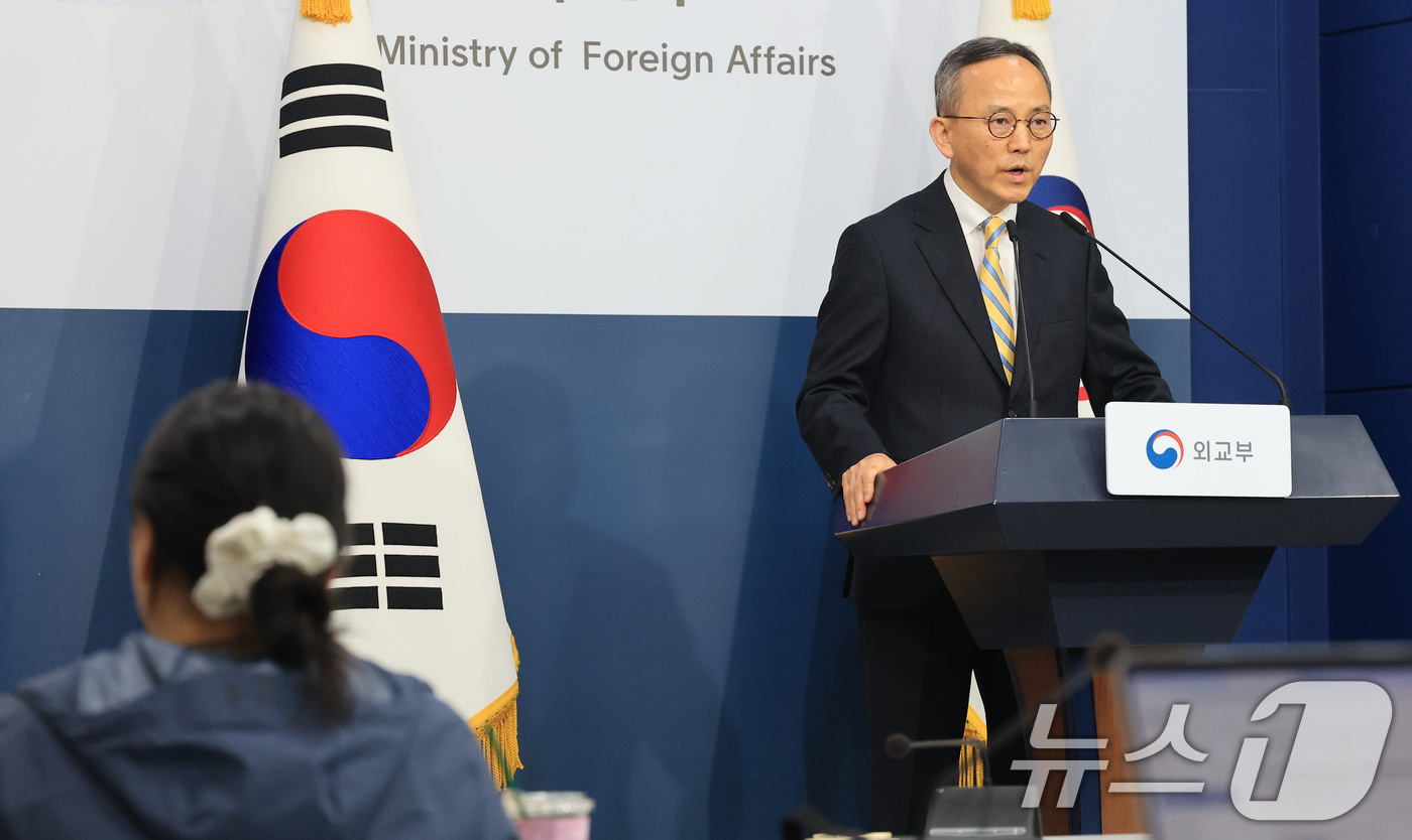 (서울=뉴스1) 임세영 기자 = 박일 외교부 대변인이 31일 서울 종로구 외교부 청사에서 정례브리핑을 하고 있다. 2026.3.31/뉴스1