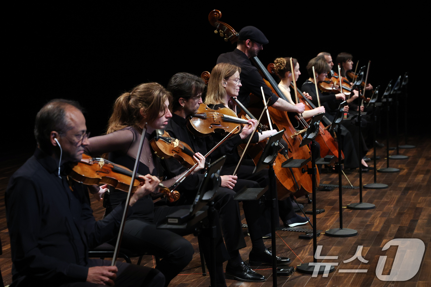 (서울=뉴스1) 김명섭 기자 = 31일 서울 종로구 국립현대미술관에서 열린 MMCA 다원예술2026 '탐정의 시간' 4월 프로그램 리허설에서 현대음악 공연단체인 앙상블 모데른이 전 …