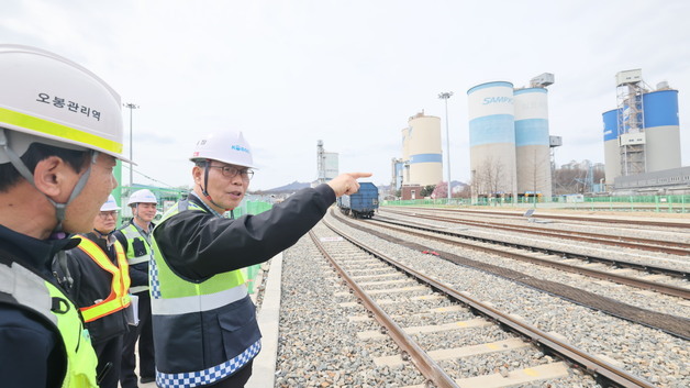 김태승 코레일 사장, 오봉역 안전 점검…"작업자 안전이 최우선"
