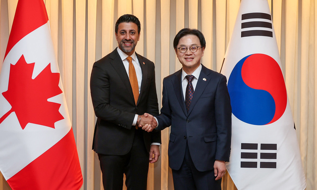 캐나다 무역사절단 만난 김정관 "잠수함 사업, 양국 협력 모멘텀 될 것"