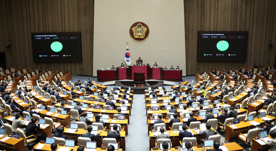 '노동절이 법정 공휴일로' 국회 통과