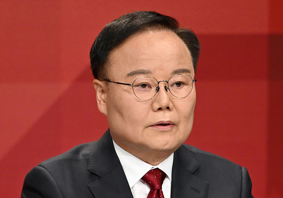 '국힘 경북도지사 경선 후보 토론회' 발언하는 김재원