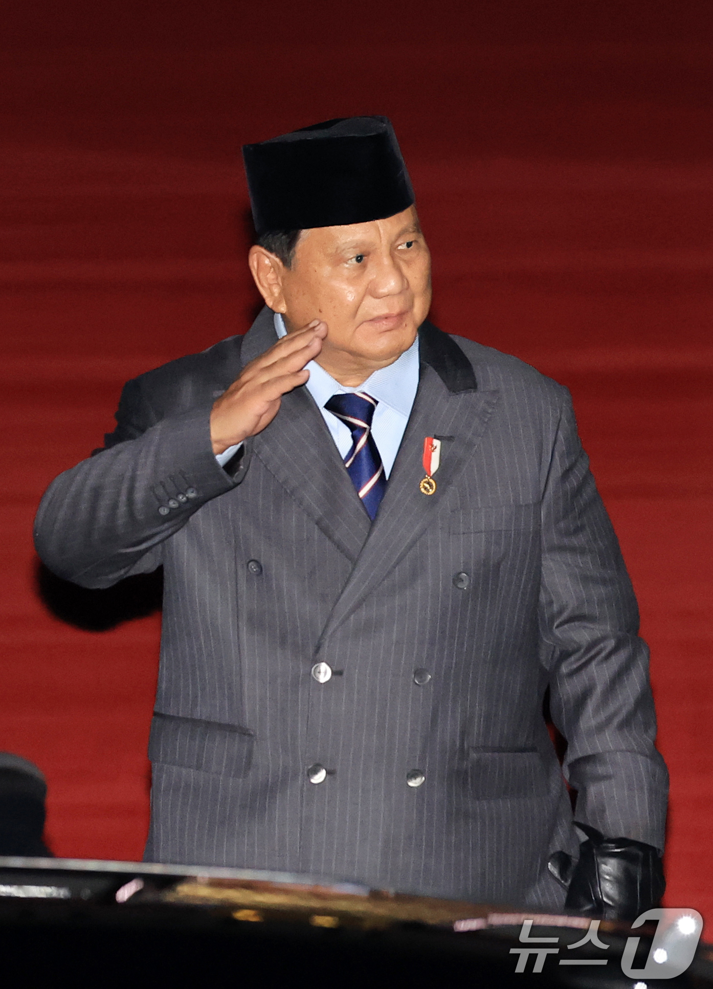 (성남=뉴스1) 이호윤 기자 = 프라보워 수비안토 인도네시아 대통령이 31일 경기 성남시 서울공항을 통해 방한하고 있다.프라보워 대통령은 내달 1일 이재명 대통령과 정상회담을 진행 …