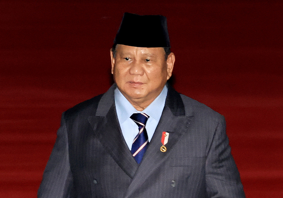 靑 "韓-인니 특별포괄적전략동반자 관계 격상…프라보워에 무궁화대훈장"