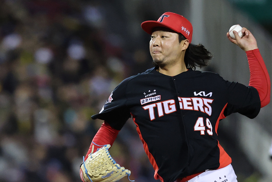 이 악물고 던지는 KIA 김범수