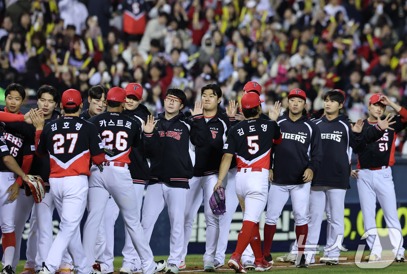 (서울=뉴스1) 오대일 기자 = 31일 서울 송파구 잠실야구장에서 열린 '2026 신한 SOL KBO리그' 열린 KIA 타이거즈와 LG트윈스의 경기에서 7-2 승리를 거둔 KIA …