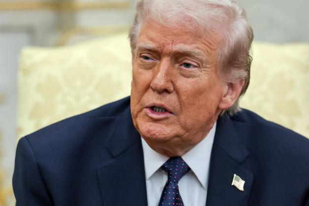 트럼프 "이란 해군·공군 거의 무력화…새 지도부도 타격"(종합)