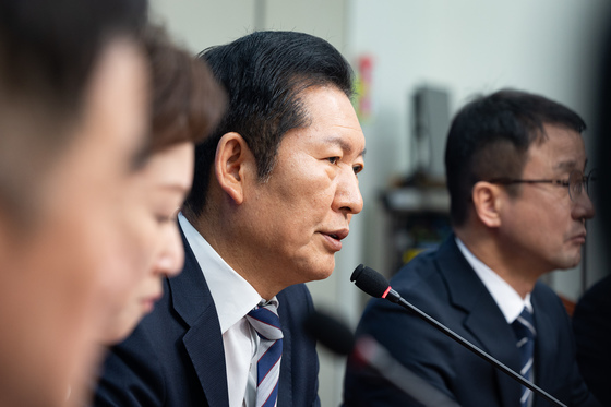 與 '사법개혁' 기조 지속…조희대 사퇴·2차 사법개혁안 압박