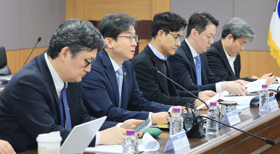 이억원 금융위원장, 민·관 합동 토큰증권 협의체 킥오프 회의 주재