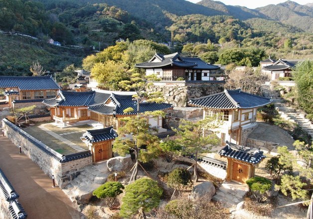 하동군 '반값 여행' 호응 속 신청 마감…경비 50% 환급 행사