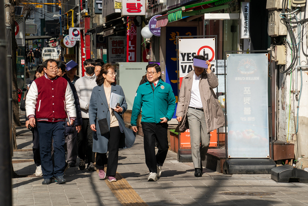 이필형 동대문구청장, 생활 밀착 안전점검 나서…"위험 요인 사전 제거"