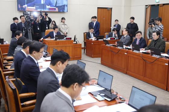 대미투자특위 주재하는 김상훈 위원장