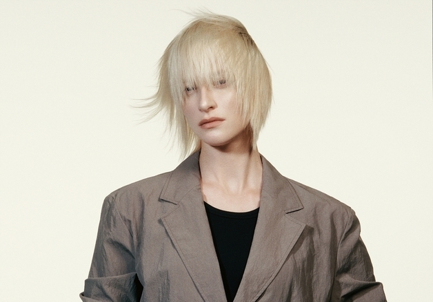 "가볍고 실용적"…신세계까사 '자아', 봄·여름 컬렉션 론칭