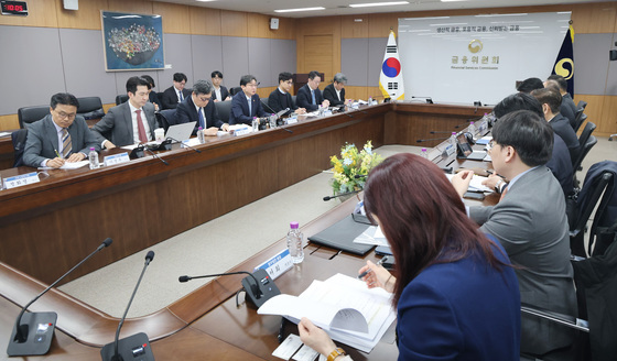 이억원 금융위원장, 민·관 합동 토큰증권 협의체 킥오프 회의 주재