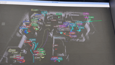 본문 이미지 - 3일(현지시간) 스페인 바르셀로나 피아 그란비아 전시장에 마련된 '미래의 공항(The Future of Airport)' 중 '승객 이동 분석 센터(Passenger Journey Intelligence Center)'의 모습. 2026.03.03/뉴스1