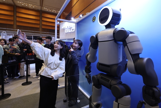 국내 일반인 대상 첫 공개된 아틀라스