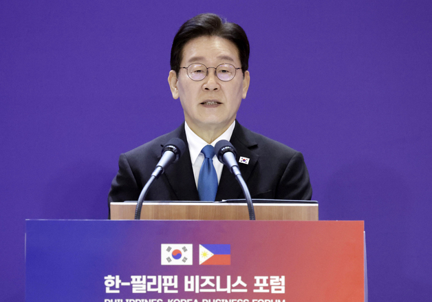 李대통령 "韓 선박이 필리핀 제품 실어 세계로…과감히 투자해 달라"
