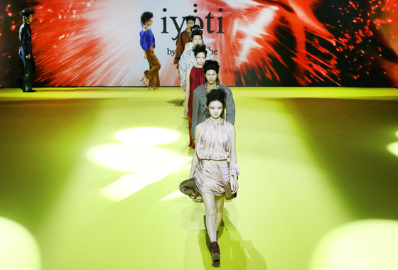 '직물과 패션의 만남'