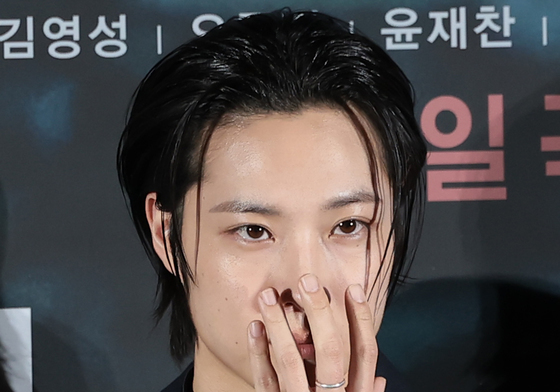 이종원, 서늘한 눈빛