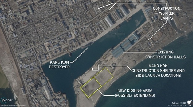 北 구축함 건조기지 청진서 새 건설 동향…'해군력 강화' 본격화