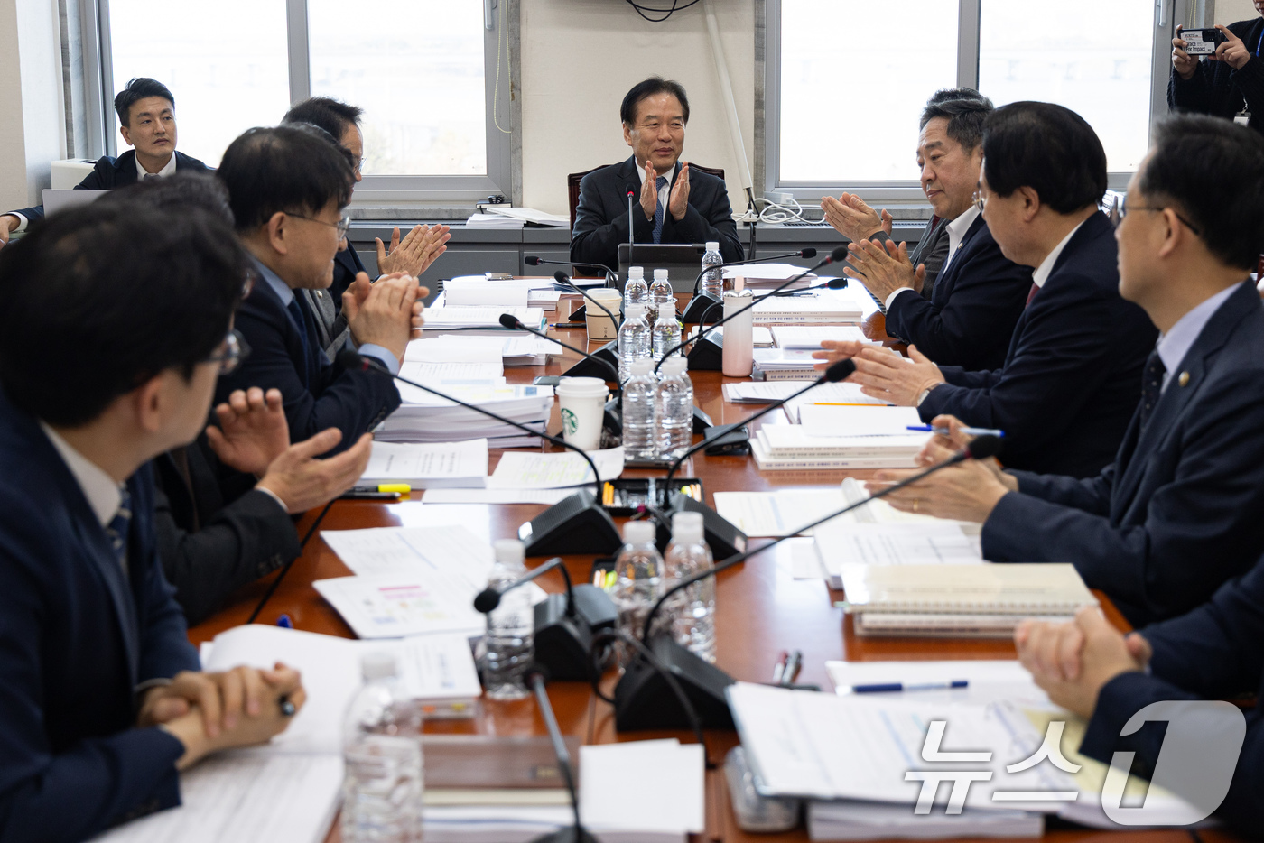 (서울=뉴스1) 유승관 기자 = 4일 서울 여의도 국회에서 제432회 국회(임시회) 폐회중 열린 대미투자특별법 처리를 위한 특별위원회 제1차 법안심사소위원회에서 정태호 법안심사소위 …