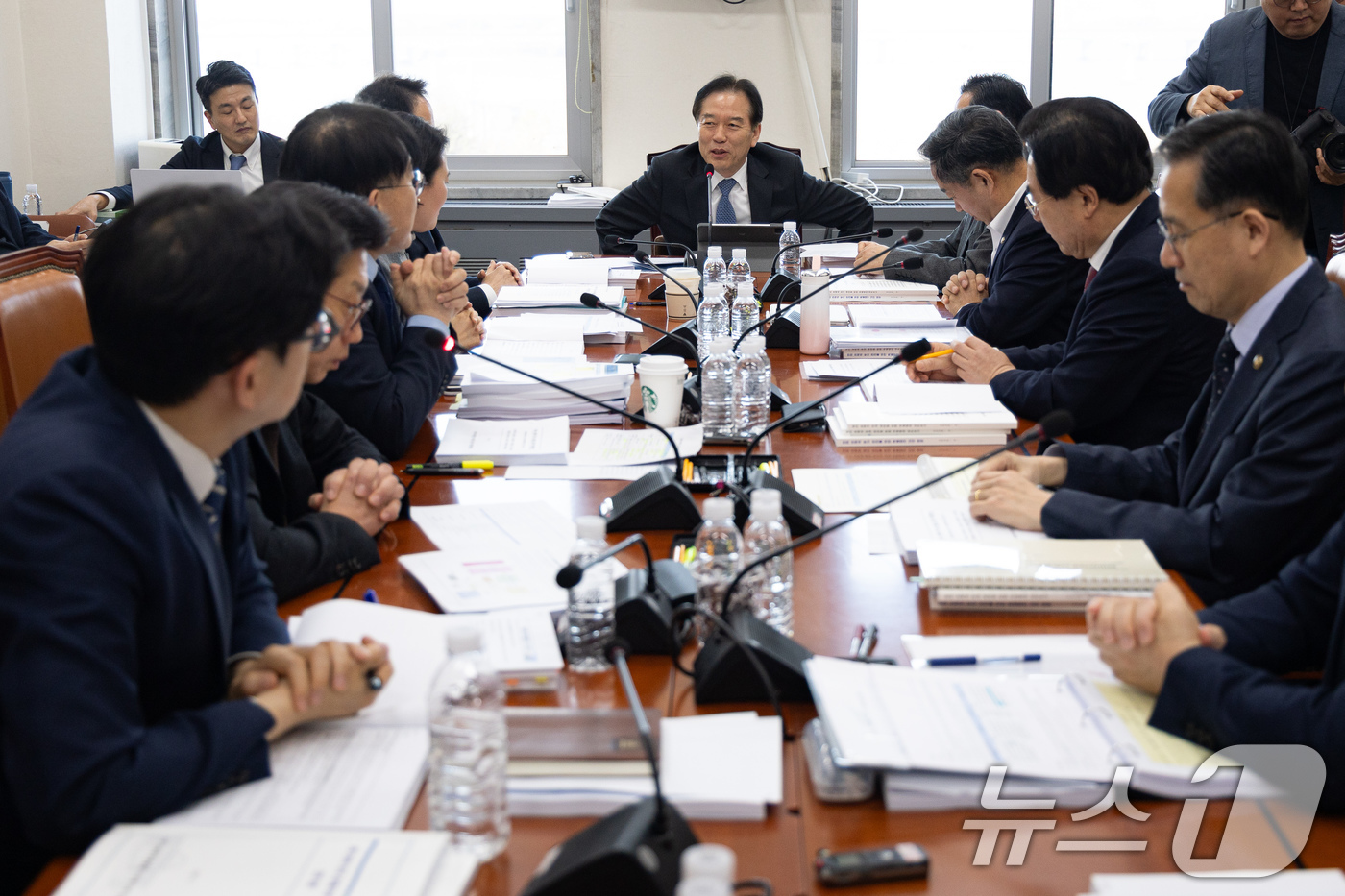 (서울=뉴스1) 유승관 기자 = 4일 서울 여의도 국회에서 제432회 국회(임시회) 폐회중 열린 대미투자특별법 처리를 위한 특별위원회 제1차 법안심사소위원회에서 정태호 법안심사소위 …