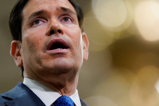 [포토] 이란 전쟁에 대해 백블 중인 루비오