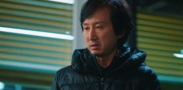 '언더커버 미쓰홍' 김영웅, IMF 시대 견딘 '아버지'로 존재감 발산