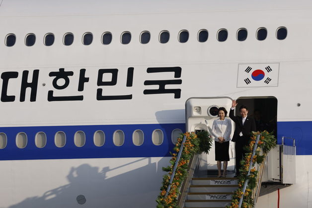 이재명 대통령, 필리핀 국빈방문 일정 마치고